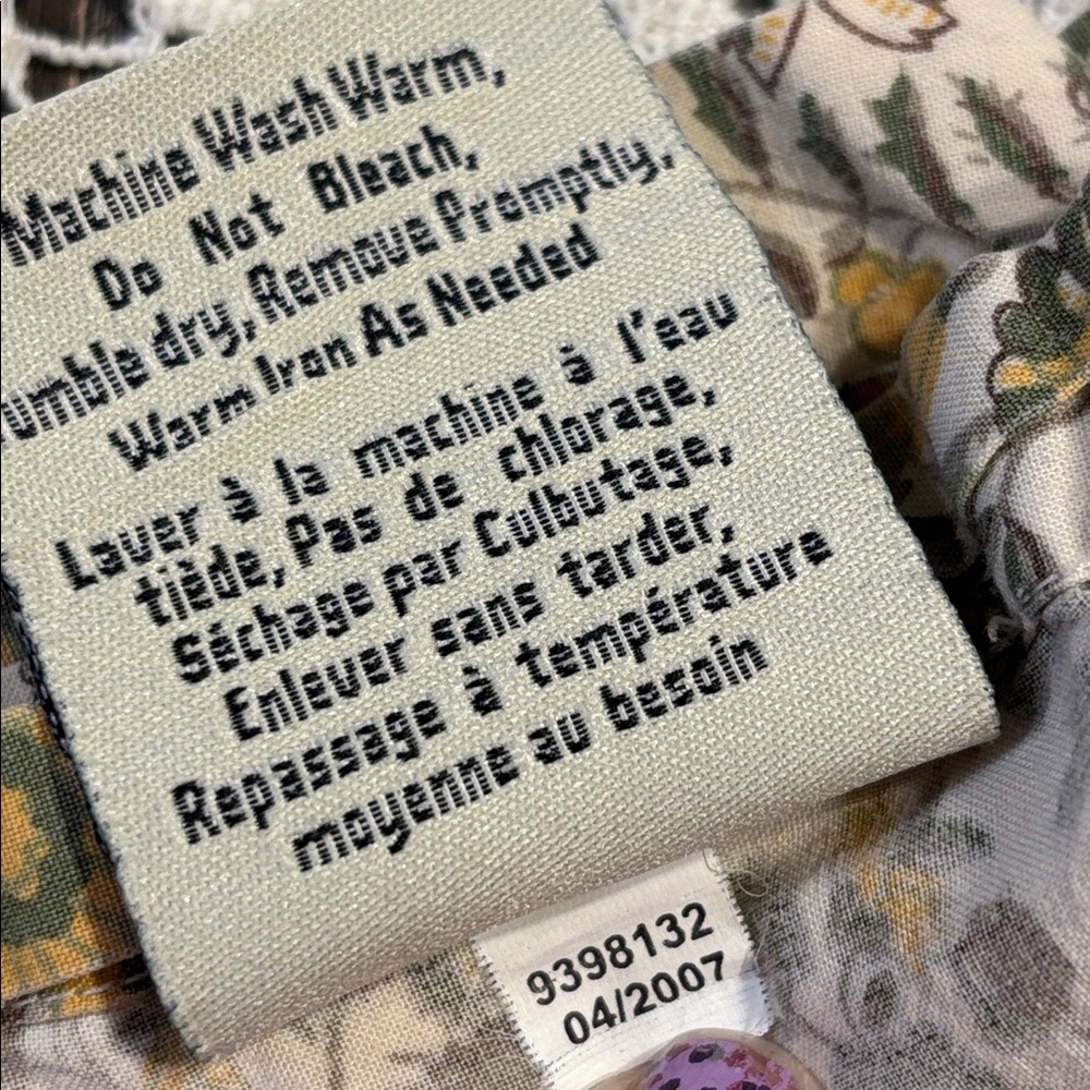RARE Pottery Barn 2007 100% Cotton Floral Napkin Set of 4 | Cottagecore | dainty - Picture 3 of 4